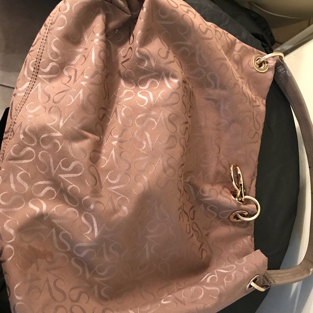 Simply Vera Vera Wang Purse